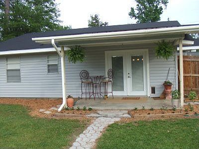 2nd image of 3637 Rollins Dr