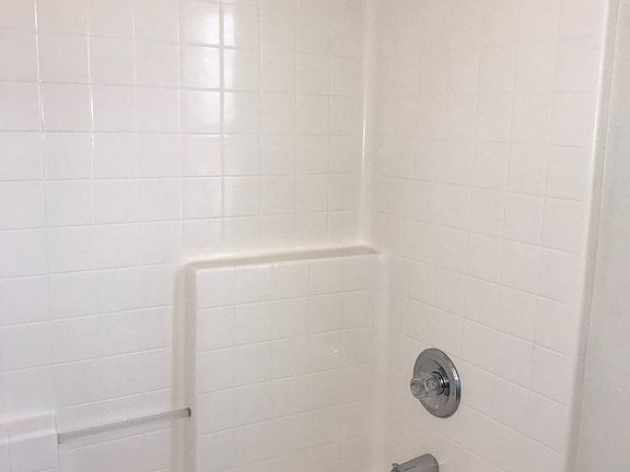 3rd image of 17070 Wing Ln