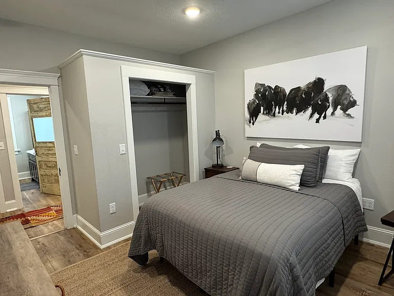 709 S Phillips Ave #1 — Photo 10