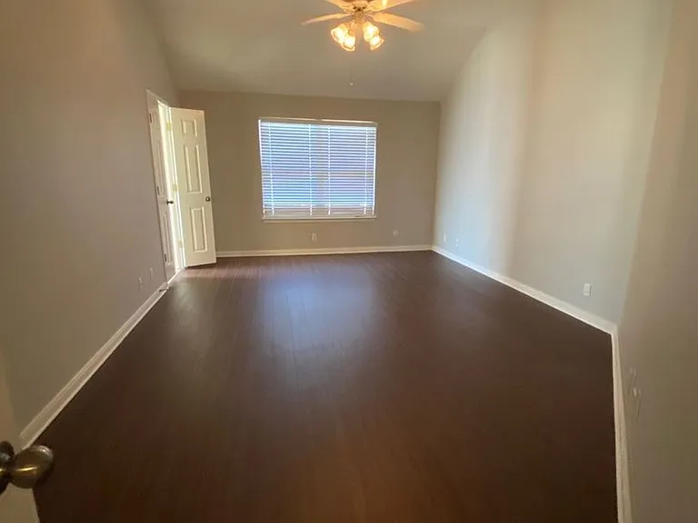 617 Kingston Lacy Blvd — Photo 6