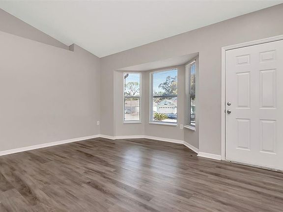 5th image of 5051 Teather St