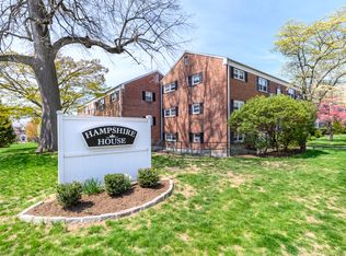 80 Strawberry Hill Ave APT 3, Stamford, CT 06902