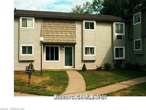 1st image of 24 Carillon Dr