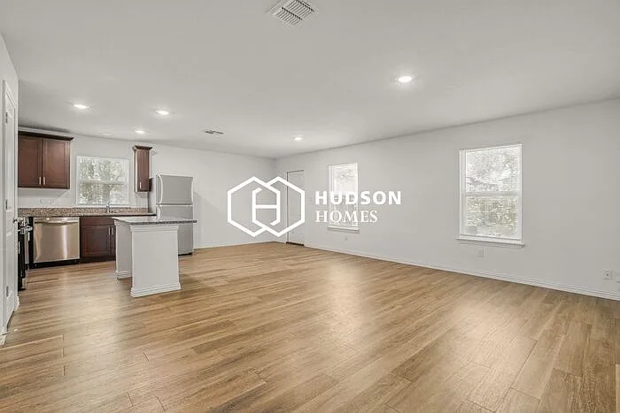 222 Garcia St — Photo 3