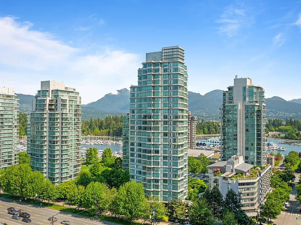 1568 Alberni St #140X