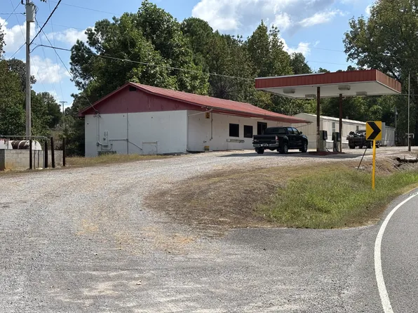 4111 Jefferson Rd, Smithville, TN 37166