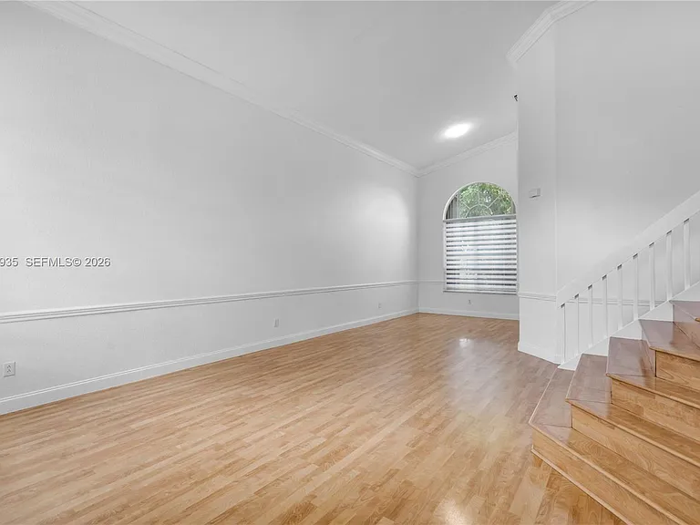 1413 SW 158th Ave — Photo 3