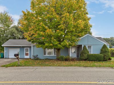 495 Round Lake Dr, Caledonia, MI, 49316