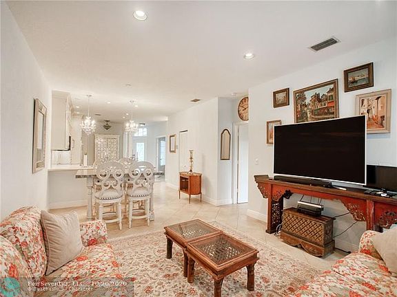 2nd image of 1234 SW 48th Ter #1234