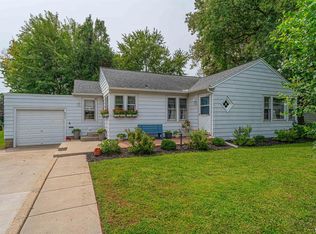 815 3rd St, Lincoln, IL 62656