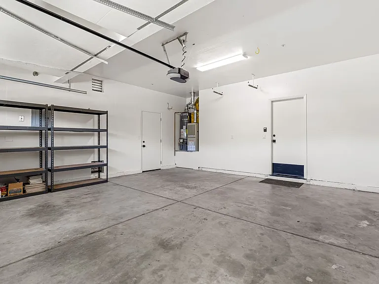 18177 Stonegate Ct — Photo 26
