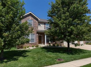 159 Forest Oaks Dr, Caseyville, IL 62232