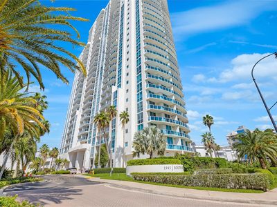 1945 S Ocean Dr APT 1810, Hallandale, FL, 33009
