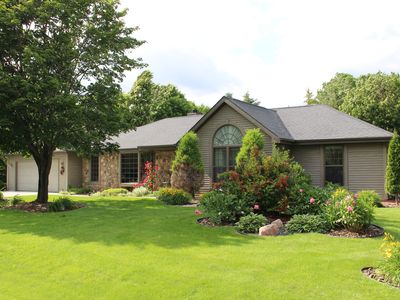 437 Oak Park Dr, Oshkosh, WI, 54904