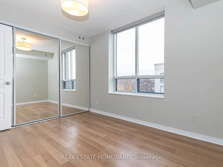 1765 Queen St E #413 — Photo 16