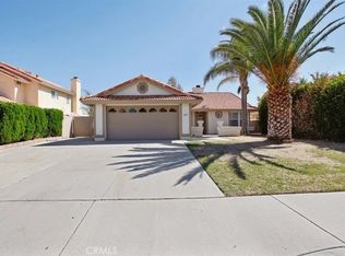 3035 Sherry Dr, Hemet, CA 92545