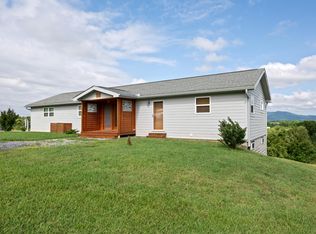 114 Amaryllis Rd, Newport, TN 37821