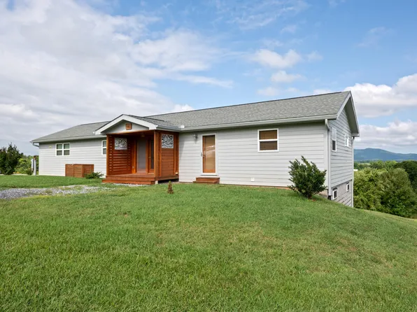 114 Amaryllis Rd, Newport, TN 37821