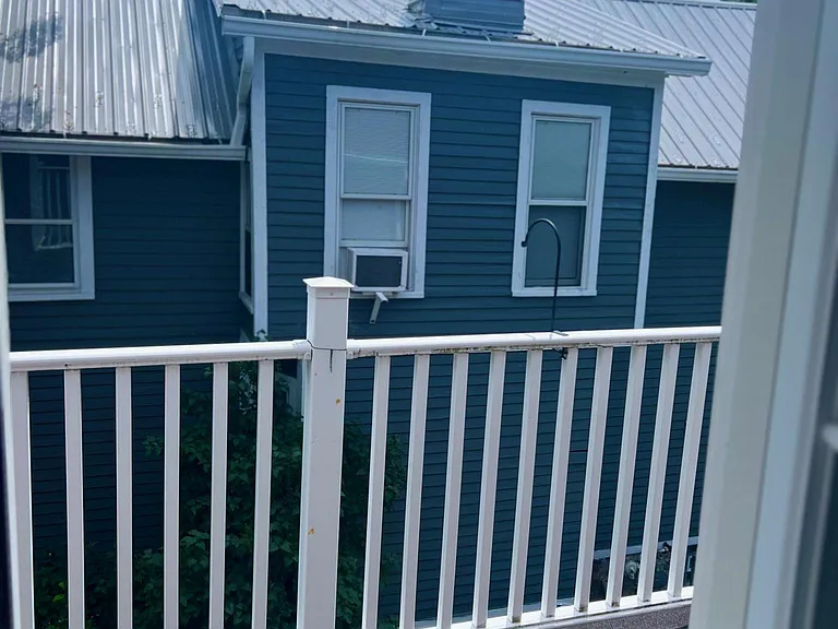 44 Beacon St — Photo 37