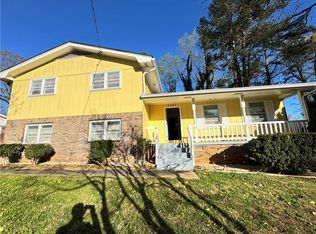 5297 Cardinal Ln NW, Lilburn, GA 30047