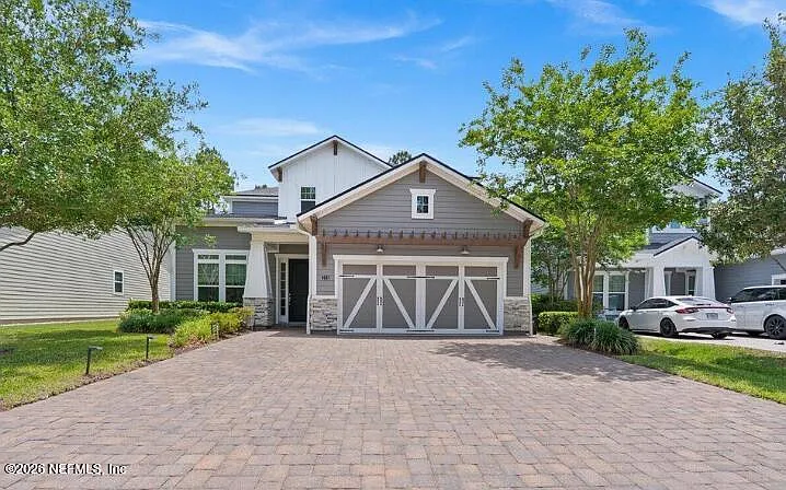 4 bed, 3.0 bath, 3182 sqft, $4,200 — Photo 1