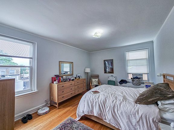 5th image of 2712 W Logan Blvd #3
