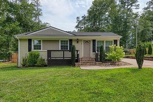311 Pioneer Pl Photo 1