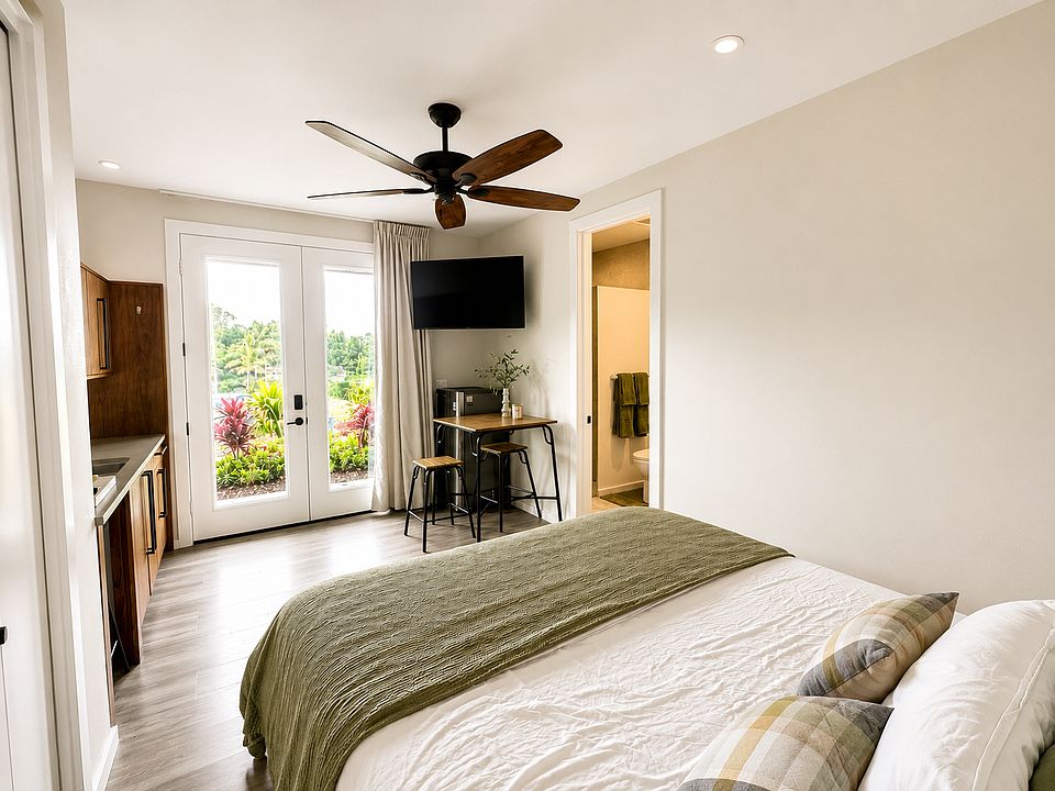1st image of 73-1235 Kauilaniakea Dr #2