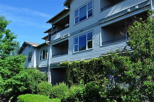 1st image of 926 Mountain Meadows Cir