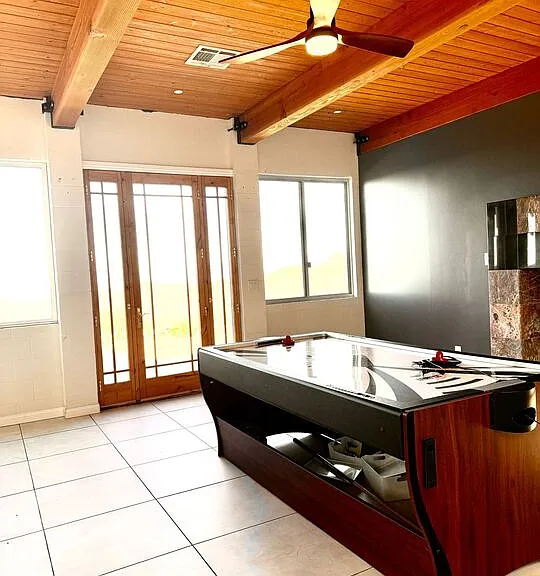 11077 Pacific View Dr — Photo 12