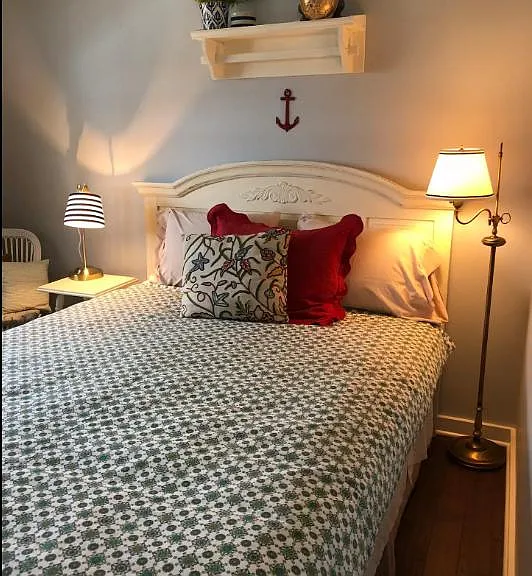 Bedroom #2, queen-sized bed