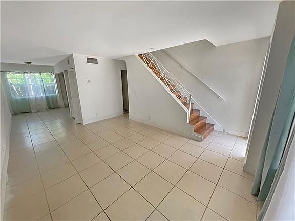 3rd image of 4627 NW 9th Dr #4627