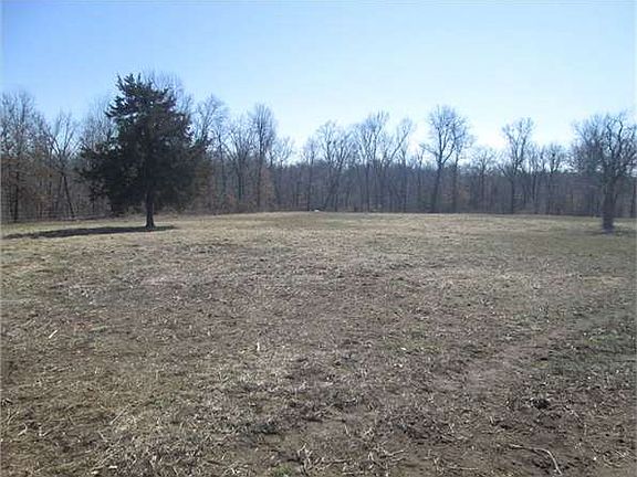 4th image of 194 N F Hwy