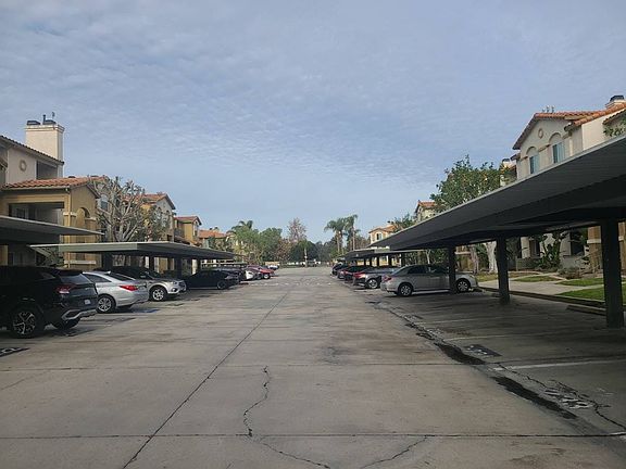 5th image of 520 Treeline Dr Unit 108