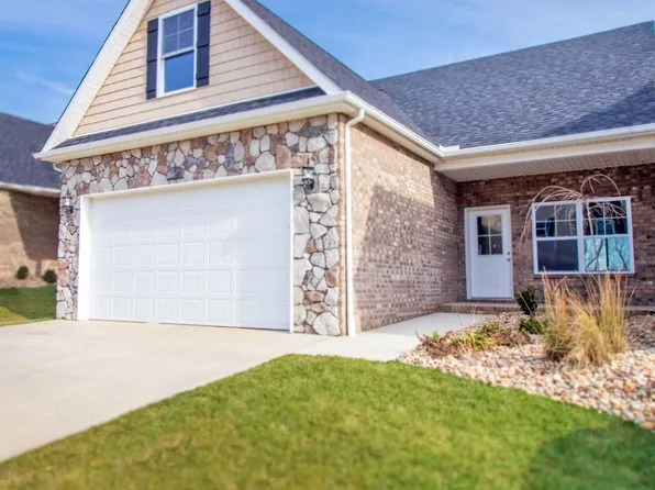 1207 Chinkapin Oak Trl, Morgantown, WV 26501