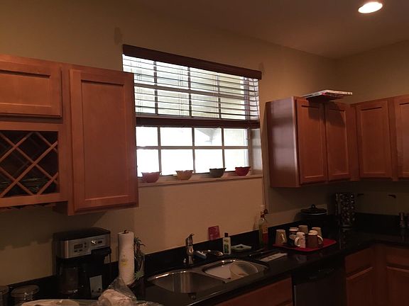 5th image of 1406 W Wickham Circle #B