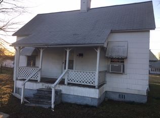 207 Lewis St, Belton, SC 29627