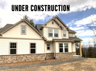 668 Stratton Dr, East Stroudsburg, PA 18302