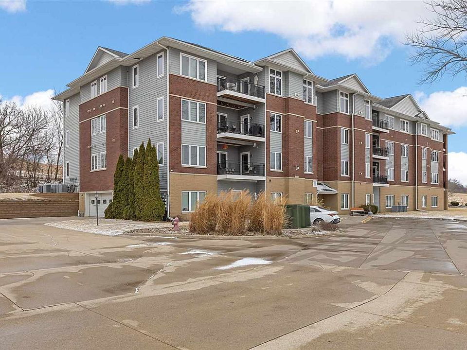 1st image of 1092 Walnut Ave Unit 117