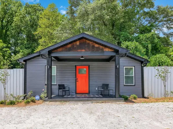 3001 Dogwood Dr, Hapeville, GA 30354