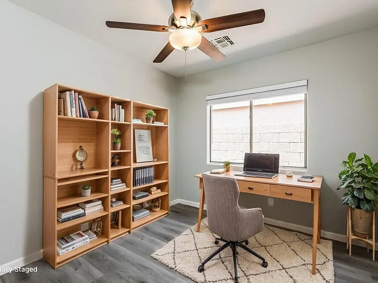 12954 W Voltaire Ave — Photo 15