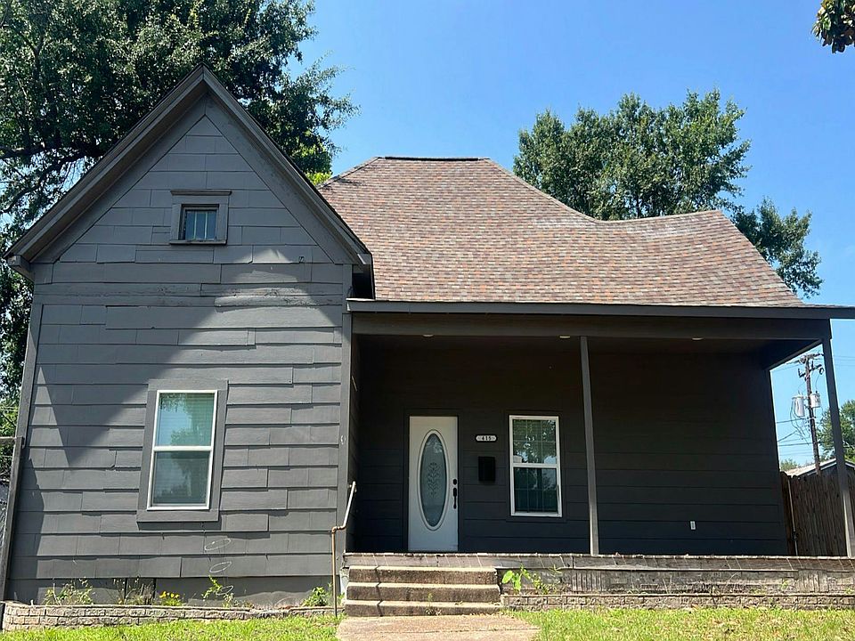 1st image of 415 E 9th St