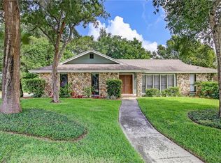 300 Cambridge Dr, Longwood, FL 32779