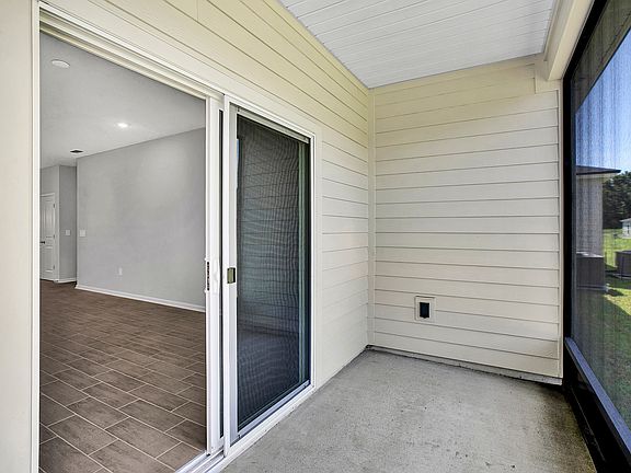5th image of 8409 Horsebit Cir
