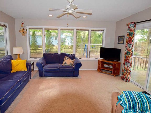 5th image of 32595 E James Ct