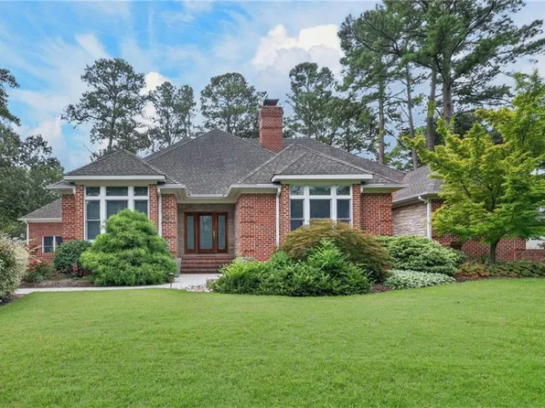 3149 Adam Keeling Rd, Virginia Beach, VA 23454