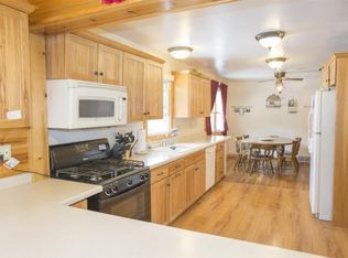 W7307 Patchin Rd, Pardeeville, WI 53954