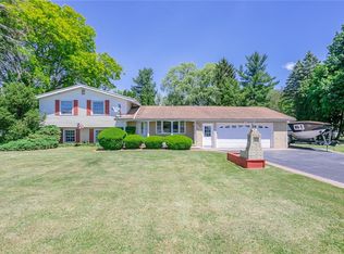281 Whittier Rd, Spencerport, NY 14559