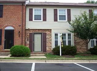 5567 First Statesman Ln, Alexandria, VA 22312