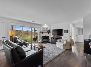 933 Spring Ct, West Bend, WI 53095